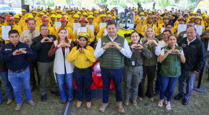 Reconocen a 111 brigadistas y guardias forestales en Puebla