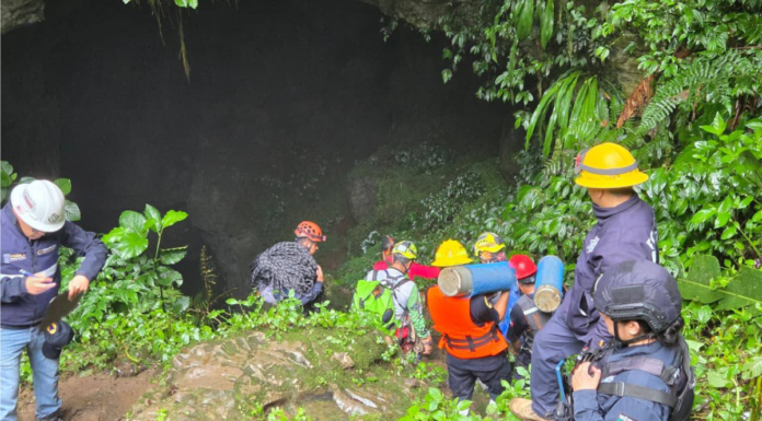Sin fecha para reanudar rescate de cuerpos en gruta Chichicazapan