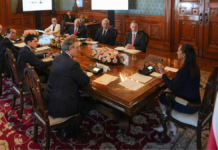México evita nuevos aranceles de EU; mantiene beneficios del T-MEC