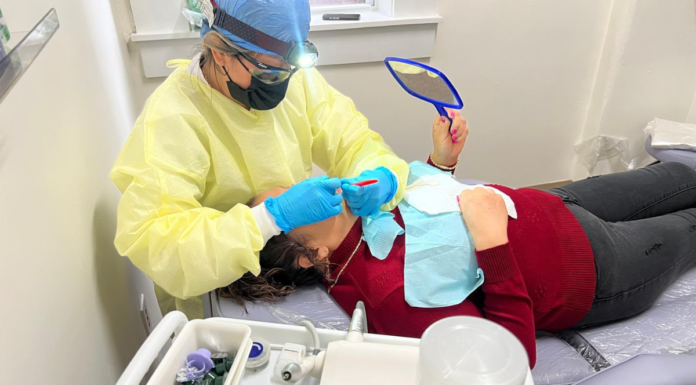 Poblanos en Nueva Jersey reciben apoyo médico gratuito