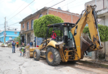 Pepe Chedraui supervisa rehabilitación vial en San Jerónimo Caleras