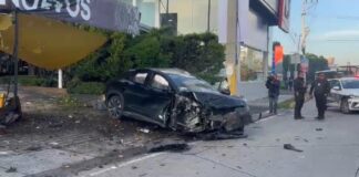Tres accidentes en calles de Puebla causan caos vial