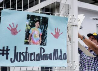 Familia de Aldo Padilla exige justicia en audiencia contra Edgar N