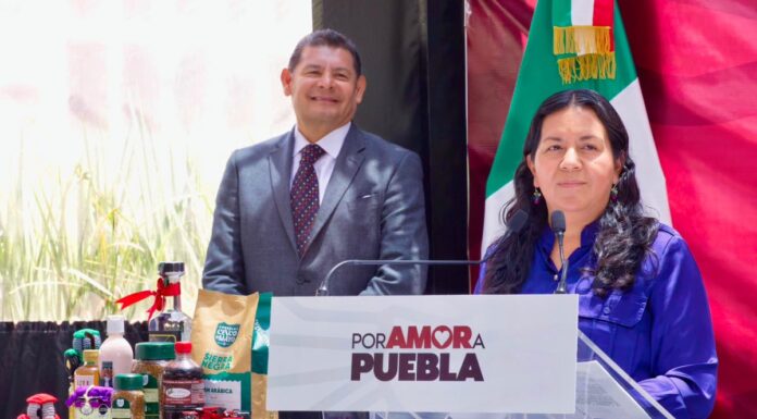 Apuestan por el campo poblano con maquinaria especializada