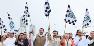Armenta y Zoé Robledo revisan proyectos pendientes del IMSS en Puebla