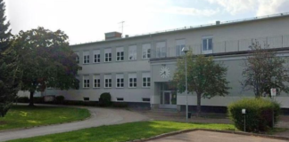 Ataque con espada en escuela de Suecia deja heridos