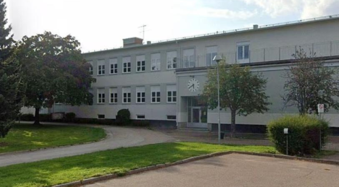 Ataque con espada en escuela de Suecia deja heridos