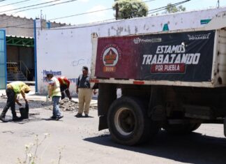 Pepe Chedraui mantiene bacheo en Barrio de San Miguel