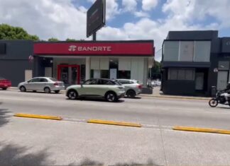 Asaltan sucursal bancaria en bulevar 5 de Mayo