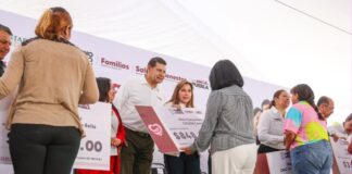 Armenta entrega apoyos de obra comunitaria para CAIC y CECADE