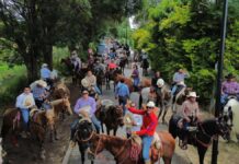 Tonantzin Fernández da inicio a celebraciones de Feria Milenaria con tradicional Cabalgata