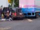 Camioneta choca contra caja de tráiler en Periférico Ecológico