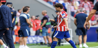 Explota afición del Atlético de Madrid contra Julián Álvarez
