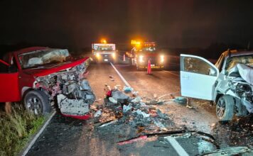Mueren dos personas tras choque en la autopista Siglo XXI