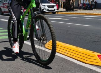 Se reducen 50% las multas por invadir ciclovías en Puebla