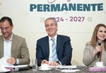 Pepe Chedraui encabeza sesión con diversos sectores sociales