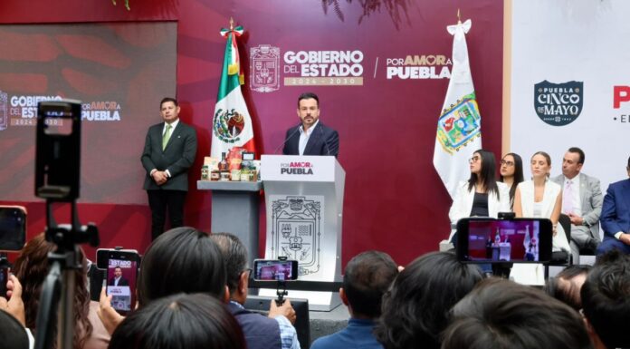Coordinador de Gabinete se ofrece a comparecer ante Pleno del Congreso