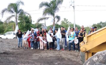 Ariadna Ayala inicia rehabilitación de Espacio Multideportivo en Coyula