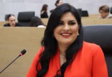 Delfina Pozos propone reformas al Código de Ética Legislativa