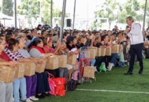 Entrega Pepe Chedraui más de 7 mil despensas en Romero Vargas