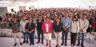 Omar Muñoz entrega despensas a mil 500 hogares de Cuautlancingo