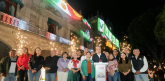 Centro Histórico brilla con más de 2 mil luces para Fiestas Patrias