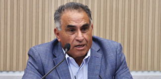 Elpidio Díaz defiende reforma para regular motocicletas en Puebla