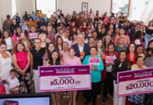 Pepe Chedraui entrega Premio Mujeres Imparables a 50 emprendedoras