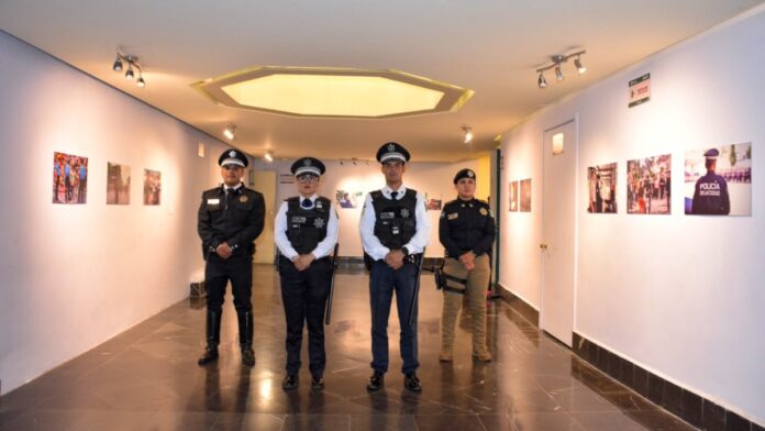 Expo poli