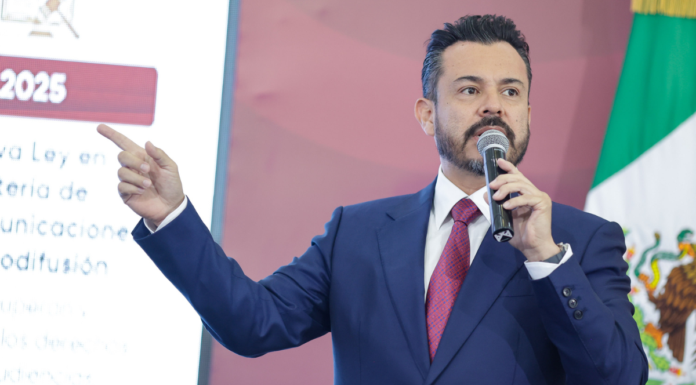 García Parra rechaza que Sheinbaum busque “silenciar” a los medios