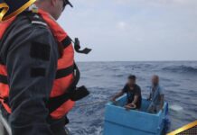 Pescadores sobreviven cinco días sobre hielera en el Pacífico