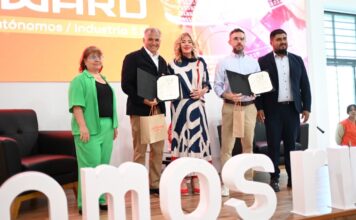 Universidad IEU conecta a estudiantes y empresas en Tech Forward 2026
