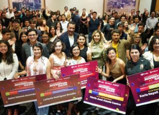 Puebla capital entrega Premio Municipal de la Juventud 2026