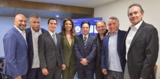 Lotería Nacional presenta billete con 24 leyendas del fútbol mexicano