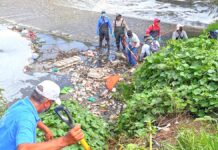 Retiran una tonelada de basura y llantas del Río Atoyac en Texmelucan