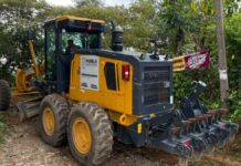 Gobierno estatal inicia trabajos en camino rural de Nauzontla