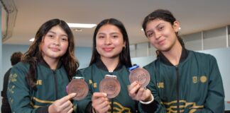Alumnas de la BUAP obtienen medalla de bronce en tenis de mesa
