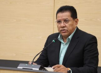 Proponen reforma para digitalizar y preservar archivos institucionales