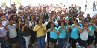 Pável Gaspar reconoce labor de casas auxiliares de salud en la Mixteca