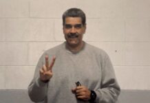 Nicolás Maduro comparte fotografías sonriendo desde prisión en NY