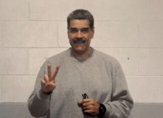 Nicolás Maduro comparte fotografías sonriendo desde prisión en NY