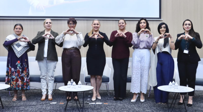 Segundo Parlamento de Mujeres lleva propuestas al Congreso de Puebla