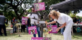 Colocan árbol memorial a 11 años de la desaparición de Paulina Camargo