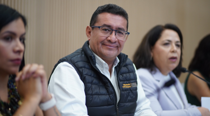 Pável Gaspar explica reglas para comparecencias en el Congreso