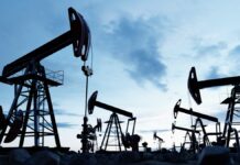 Acuerdo petrolero EU-Venezuela: 65 mil millones de barriles y 100 años de concesión