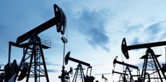 Acuerdo petrolero EU-Venezuela: 65 mil millones de barriles y 100 años de concesión