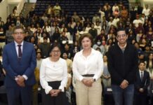 Lilia Cedillo dicta conferencia sobre medio ambiente y salud