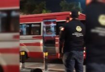 Mujer sufre quemaduras con químico dentro de combi en la Recta a Cholula