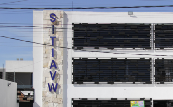 Detienen a exlíder y extesorero del SITIAVW por abuso de confianza