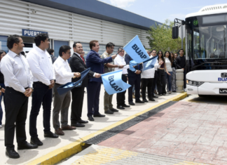 BUAP pone en marcha 31 nuevas unidades del STU